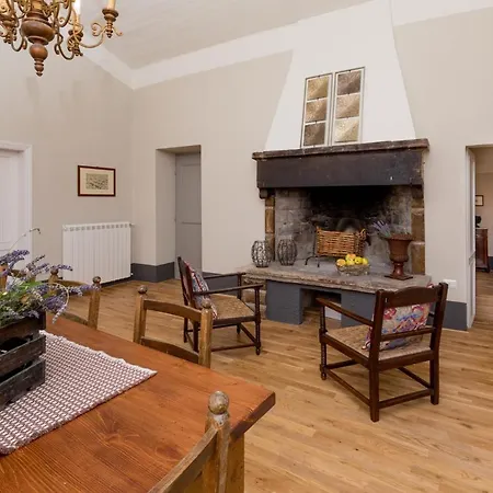 Apartment I Casali Di Benveduti Gubbio